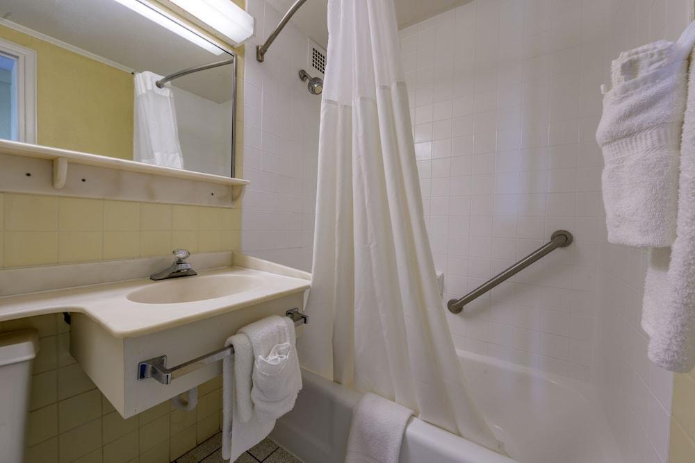 Hotel At - Hershey & Manheim Area
