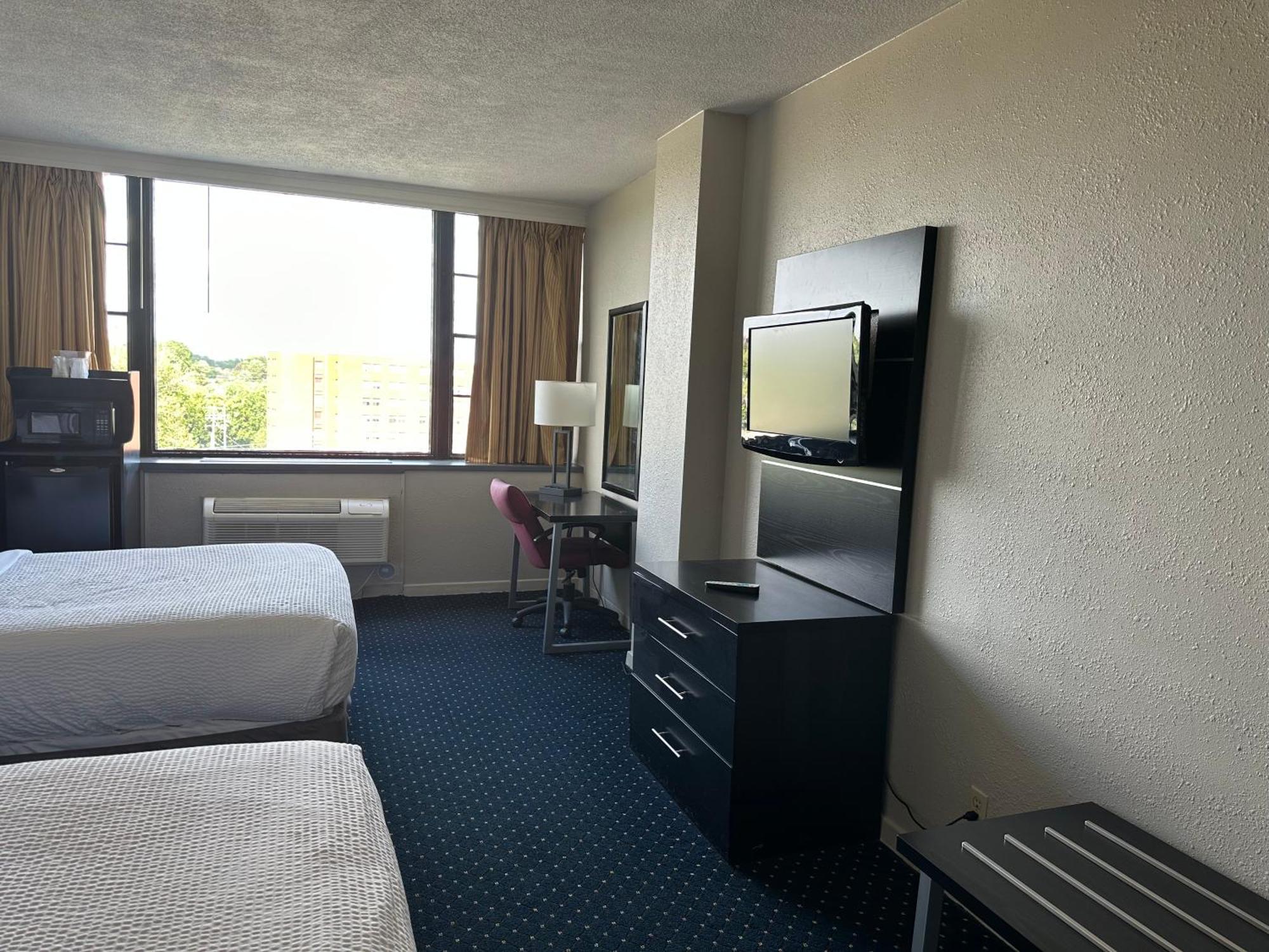 Hotel At - Hershey & Manheim Area