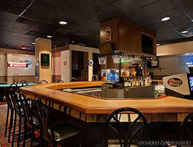 At - Hershey & Manheim Area Hotel